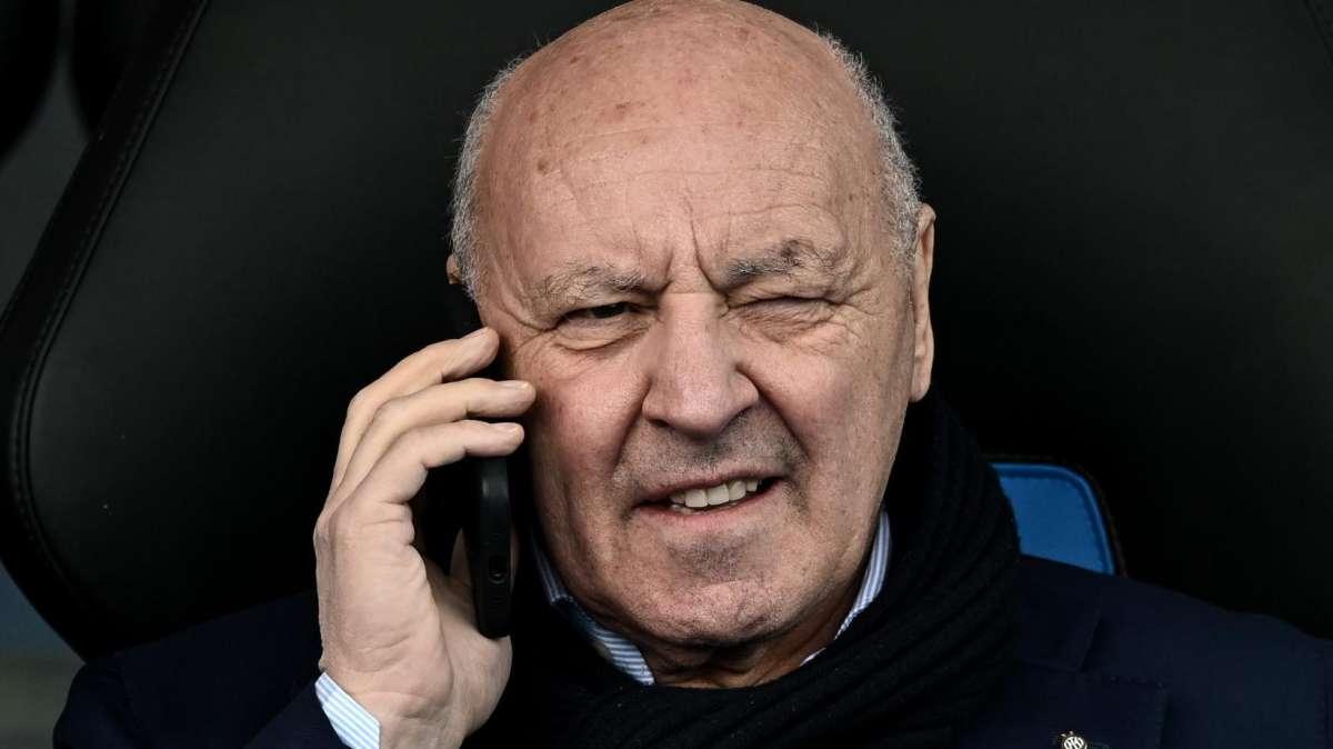 Scambio di doni Perez-Marotta: al presidente dell'Inter il simbolo di Madrid