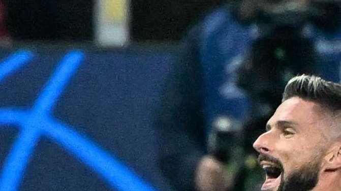 Ancora Giroud regala tre punti al Milan: gol decisivo all'89esimo, Spezia sconfitto 2-1