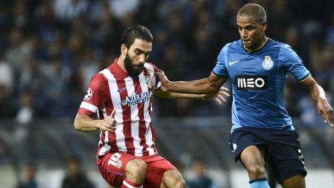 A Bola - Fernando, l'agente conferma: il Porto ha negato la cessione in estate. Monaco in corsa