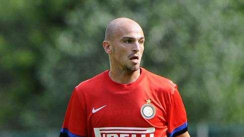 Cambiasso punge: "Conto i titoli, non le presenze. Per lo scudetto..."