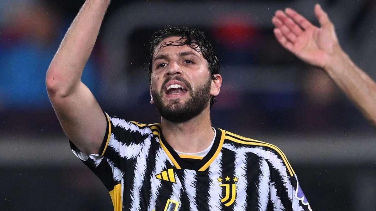 Juve, Locatelli: "Abbiamo sbagliato le partite dopo Inter ed Empoli. Obiettivi? Parlano i fatti"