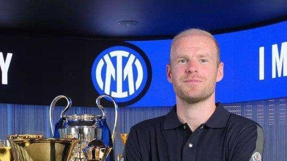 FOTO - Primo giorno di lavoro in palestra per Klaassen: in cyclette con un enorme sorriso