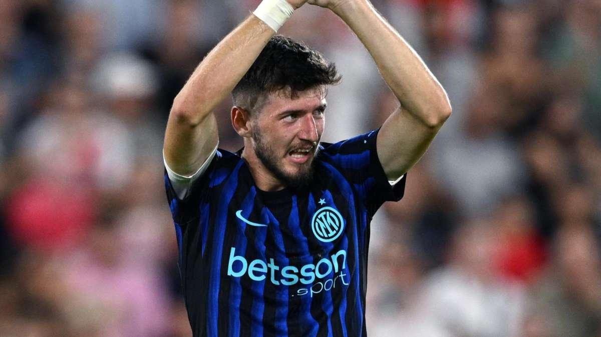 Sky - Chivu (ri)trova Calhanoglu, ma non rinuncia a Sucic. C'è Pio ma l'attacco è affidato alla ThuLa