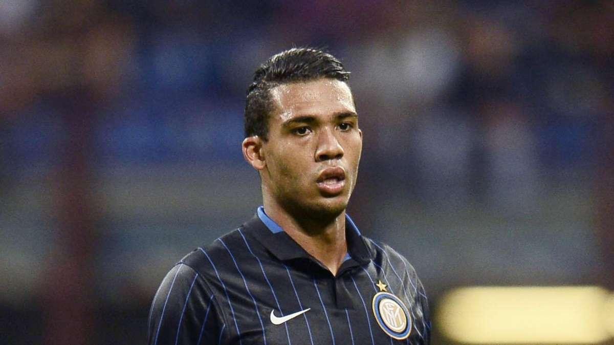 Juan Jesus chiama i tifosi: "Pronti per domenica?"
