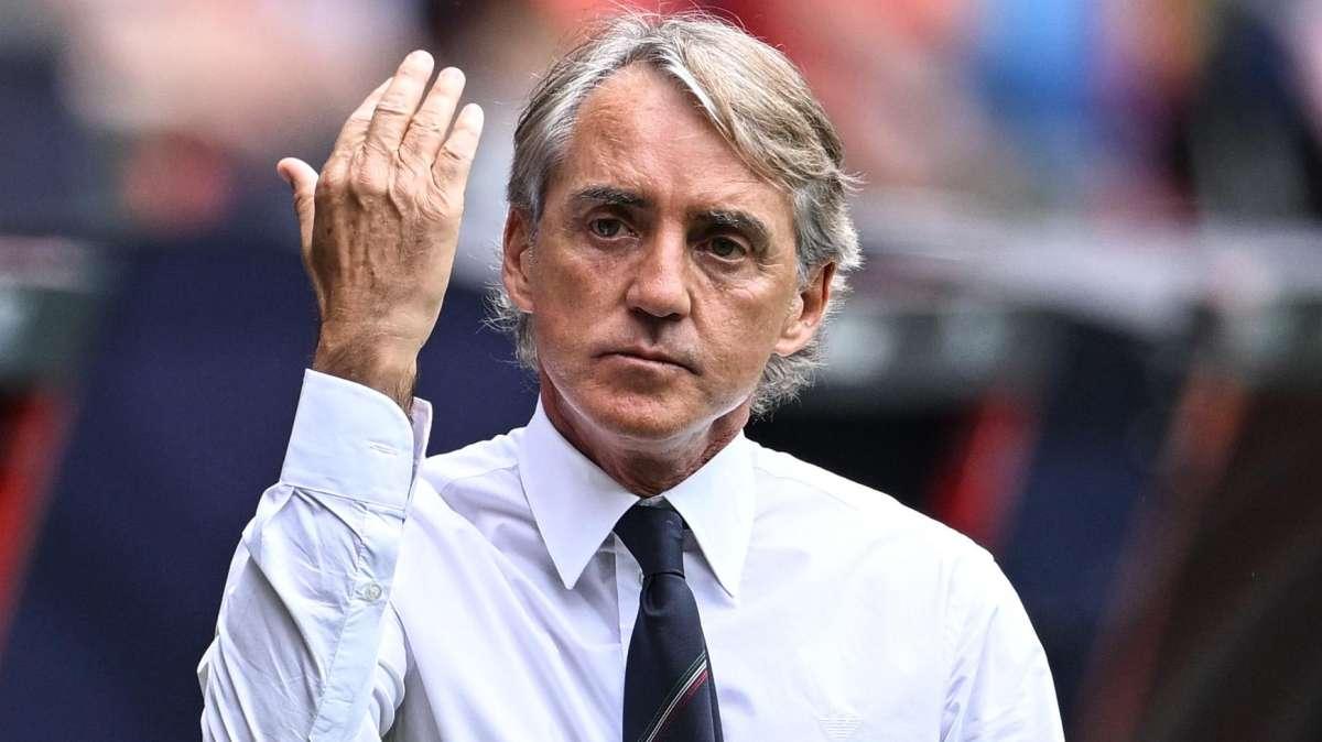 Mancini: "Frattesi? Non ha ancora fatto una partita internazionale se non con la Nazionale, questo è un problema"