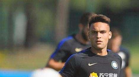 Lautaro suona la carica su Instagram: "Metti lo sguardo avanti su ciò che puoi fare"