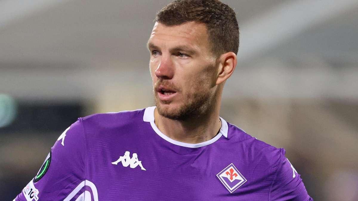 Sky - Dzeko saluta l'Italia e la Fiorentina: tutto fatto con lo Schalke 04 per il trasferimento a titolo definitivo 