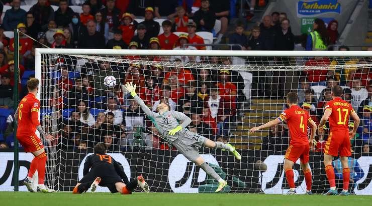UNL - Vittoria da capitano per De Vrij con l’Olanda. Panchina per Dumfries. Furia belga sulla Polonia