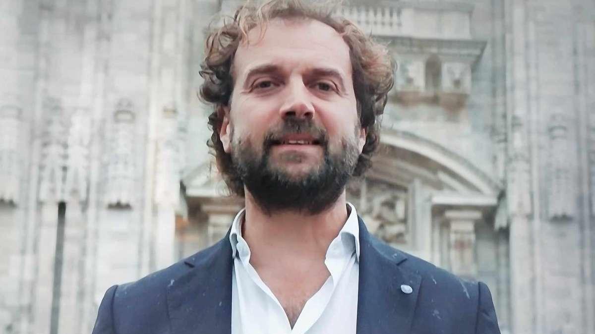 Da Berti, a Vale Rossi, da Pezzali a Bonolis, da Beccalossi a Bocelli: Gianfelice Facchetti racconta e fa raccontare la seconda stella