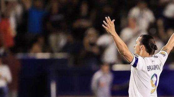 Ibrahimovic, gioie e dolori: prima la tripletta, poi il colpo da k.o. all'avversario