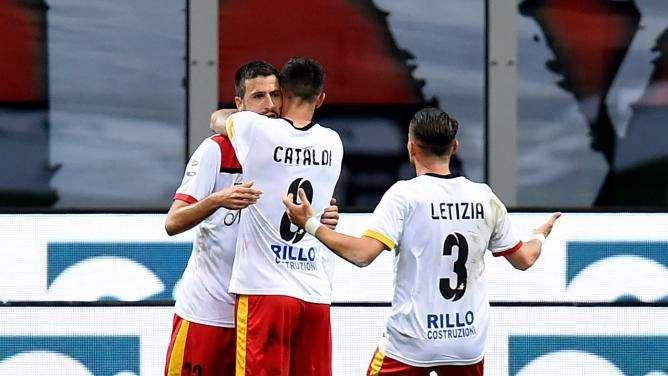 Clamoroso Benevento, Iemmello stende il Milan
