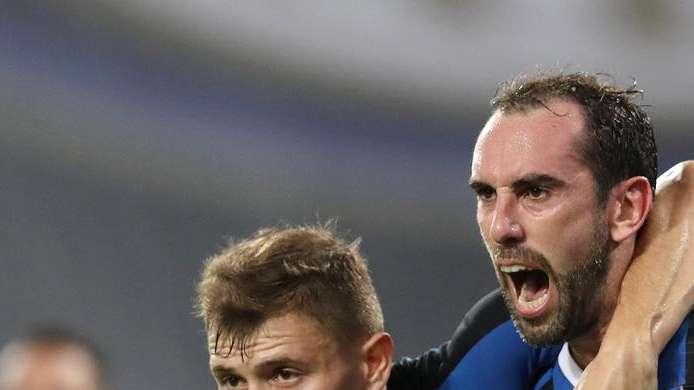 Diego Godin il sesto giocatore a segnare sia una finale Champions che in una finale Europa League