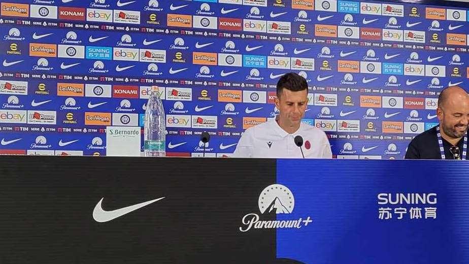 Bologna, Thiago Motta in conferenza: "Orgoglioso di questi ragazzi. Complimenti anche agli arbitri"