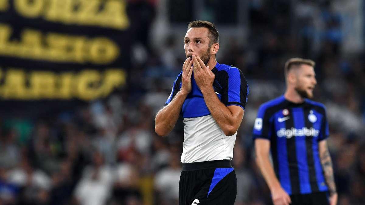 TS - Difesa, quanti errori: De Vrij spaesato, Handanovic poco reattivo