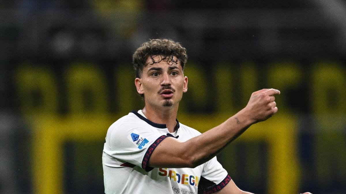 Cagliari, Sebastiano Esposito può partire: ore decisive per il suo futuro