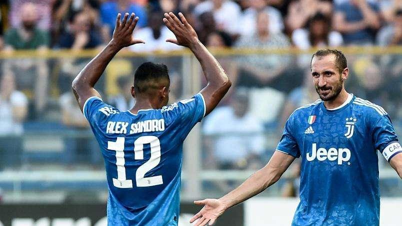 La Juventus passa di misura a Parma: 1-0, decide la zampata di Chiellini 