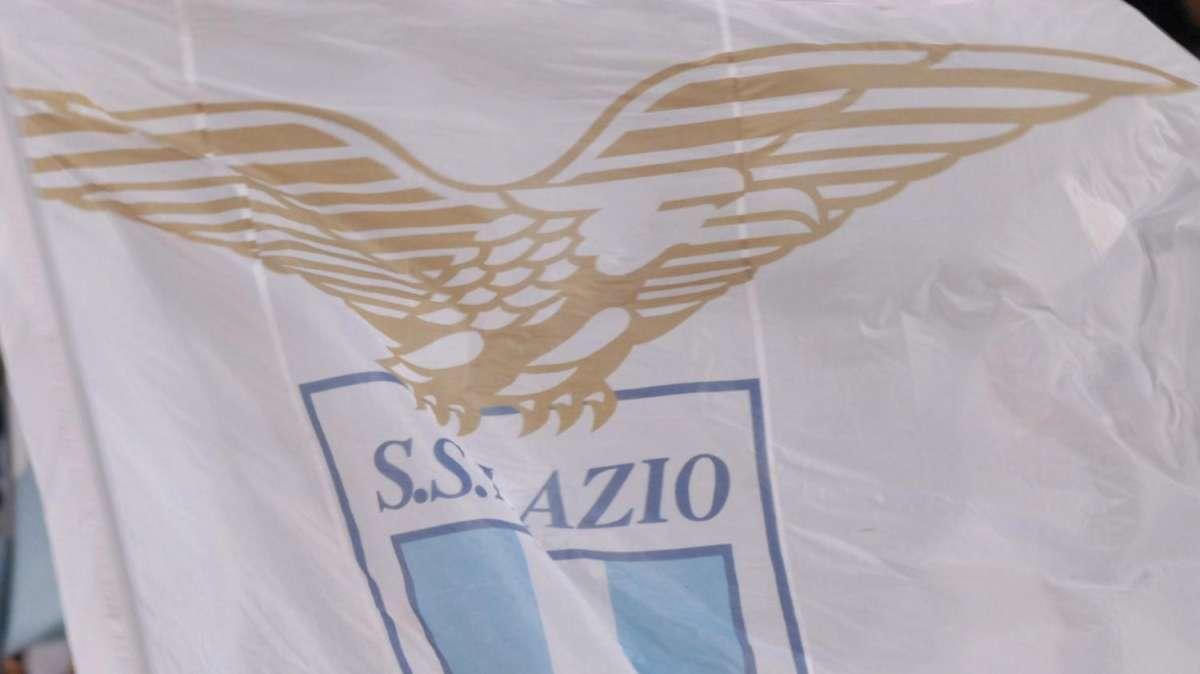 Oltre 2000 tifosi laziali a Milano