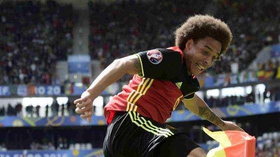 Napoli non molla Witsel: previsto incontro con l'agente
