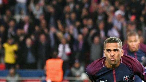 UOL Esporte - Dani Alves, niente Inter: vuole tornare al Barcellona