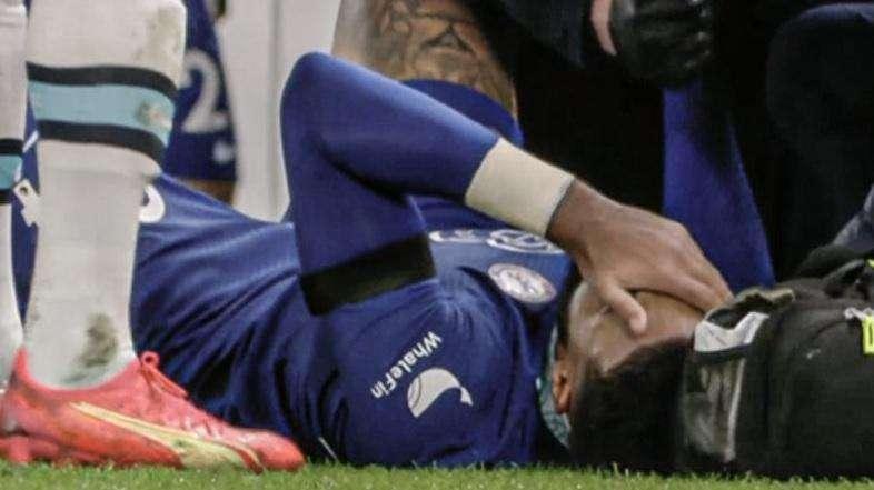 Di Marzio: "James ko, il Chelsea pensa a un sostituto". Gli occhi dei Blues su Dumfries