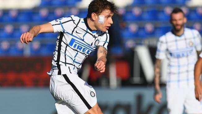 Cagliari-Inter - Buon palleggio e attacco del lato debole. Barella e il 4-3-1-2 aprono alla rimonta nel finale