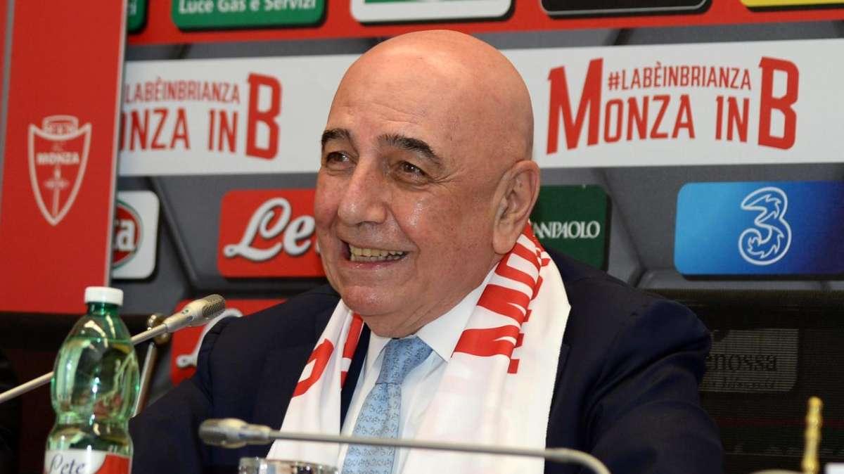 Galliani: "Parleremo con l'Inter per Pirola. Sensi e Pinamonti al Monza? Non facciamo nomi" 