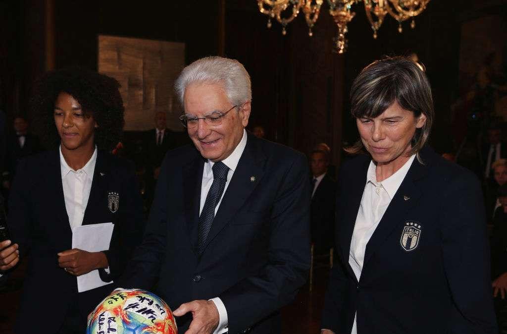 Mattarella rieletto Presidente della Repubblica, l'Inter lo invita a San Siro