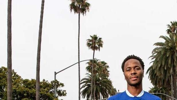 UFFICIALE - Il Chelsea porta a casa il primo rinforzo: Sterling è un nuovo giocatore Blues