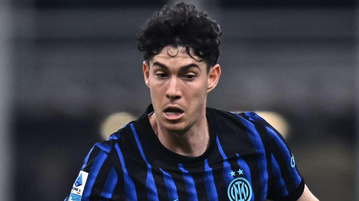 SkySportDE - Il Barcellona continua il lavoro per Bastoni. Ma prima servono delle cessioni