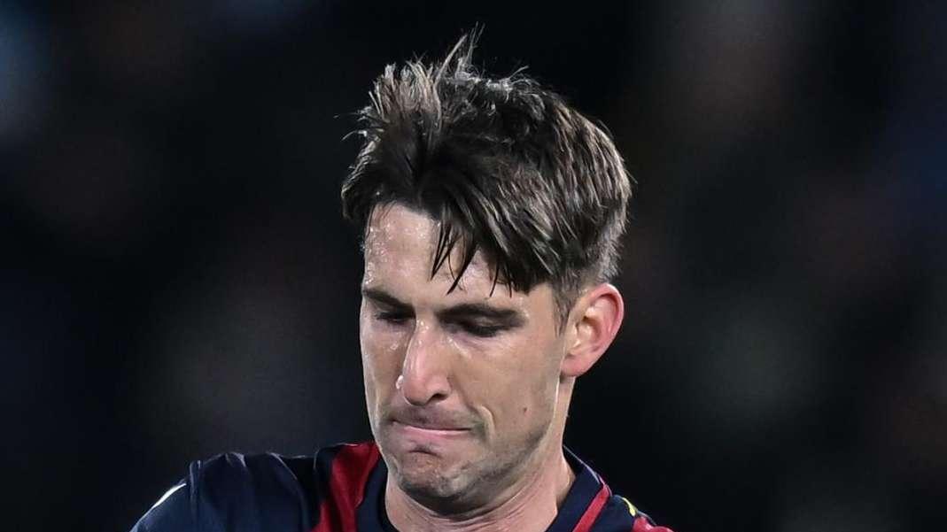 Bologna, Miranda: "Dumfries e Politano gli avversari più difficili da affrontare in Italia"