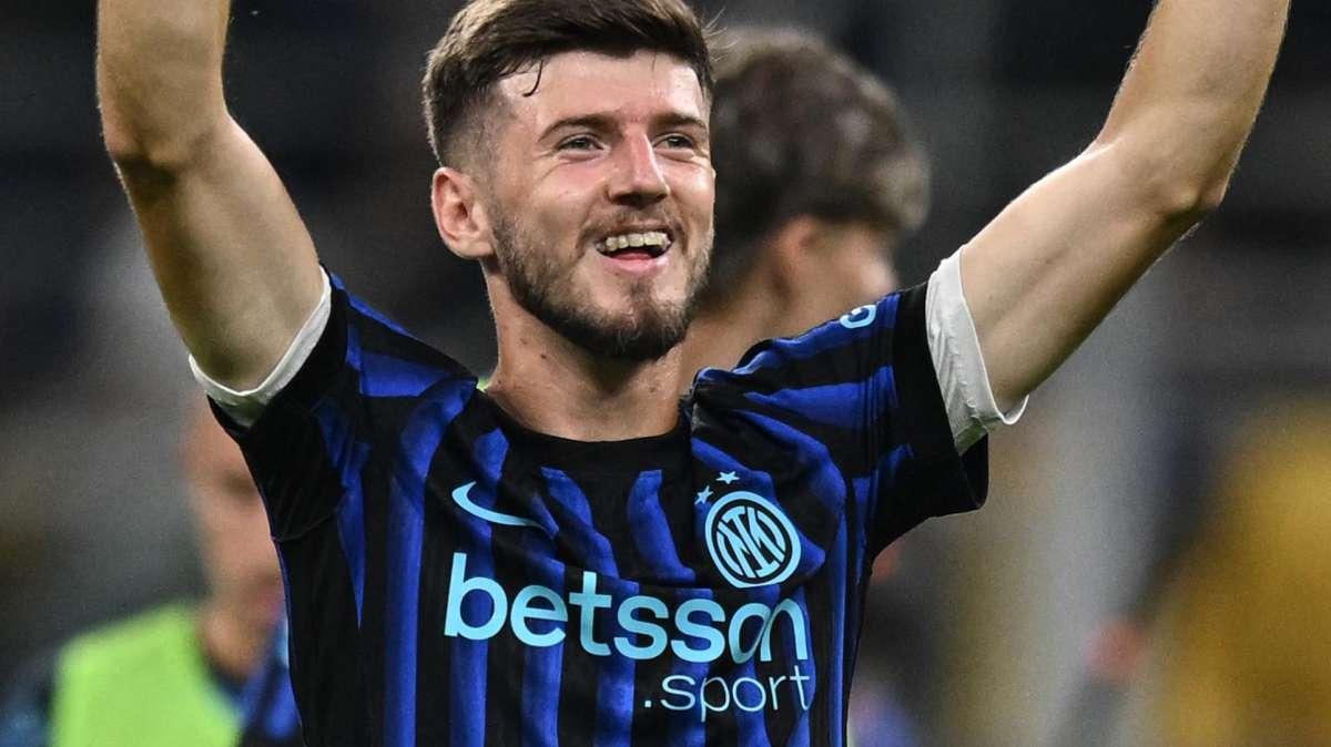 GdS - Sucic mette la freccia: aria di sorpasso su Mkhitaryan. Il croato favorito per affiancare Calhanoglu 