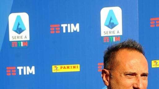 Setti: "Finire il campionato per dare un po' di gioia alla popolazione. Mi auguro che ripartano la vita e il calcio"