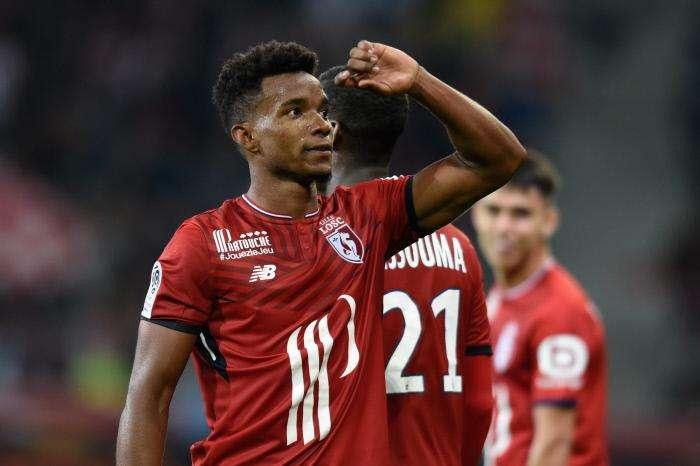 In Francia - Thiago Mendes, Inter attenta. Ma irrompe lo Schalke con un'offerta da 16 milioni di euro