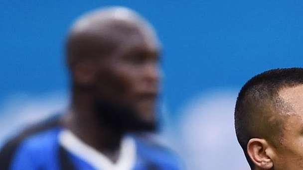Per Alexis Sanchez si tratta di risentimento al flessore della gamba destra