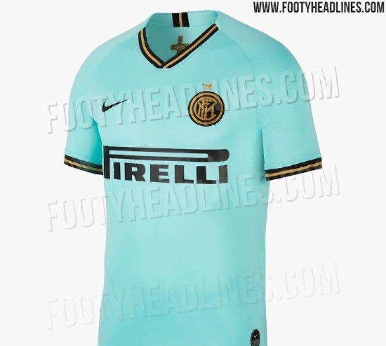 FOTO - Inter, la seconda maglia 2019/20: divisa verde Tiffany, inserti nero-oro