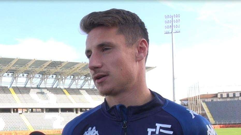 Pinamonti e Berardi lasciano il ritiro dell'Italia: niente sfida con l'Argentina 