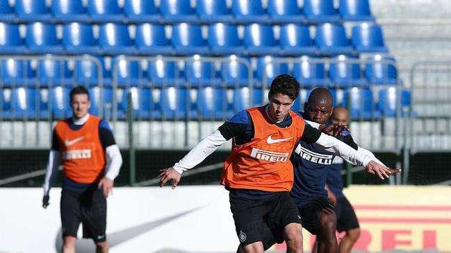 FOTO - Hernanes corre verso il Torino. E Mudi...