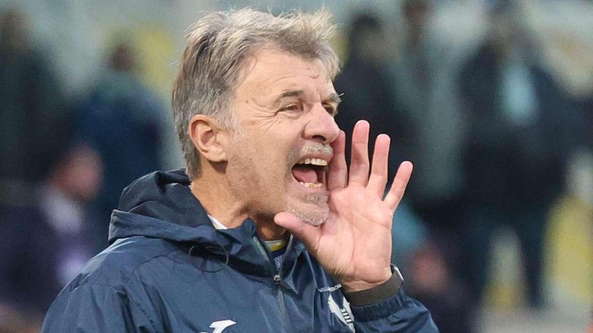 Verona, Baroni a DAZN: "Importante avere delle teste accese, qui solo chi vuole soffrire per l'obiettivo"