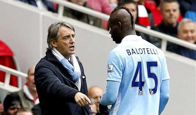 Mancini avverte Balotelli: "Se fai come Adriano..."