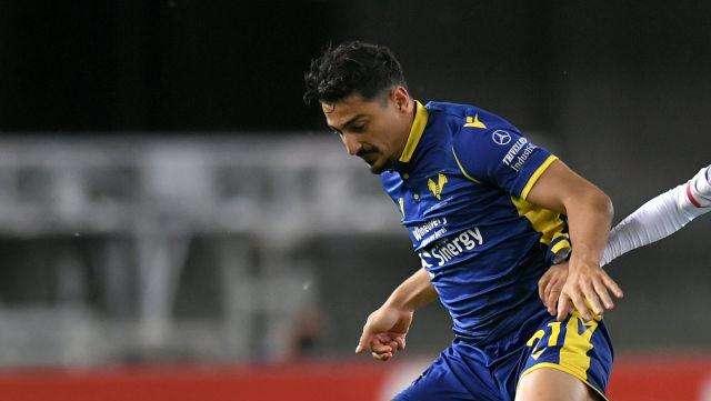 Serie A, Palacio riprende il Verona: il Bologna fa 2-2 al Bentegodi