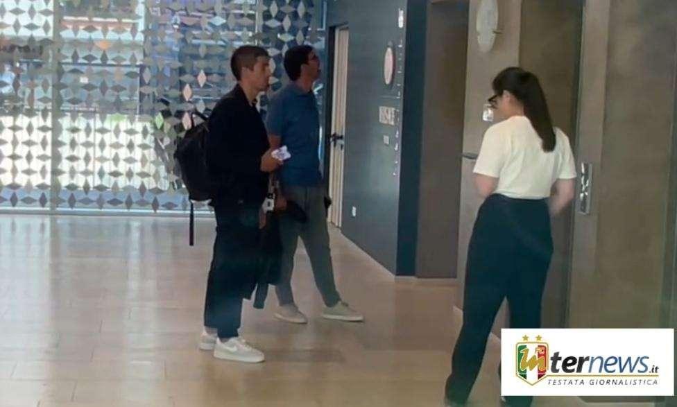 VIDEO FcIN - I due agenti di Curatolo nella sede dell'Inter: si lavora al prossimo step