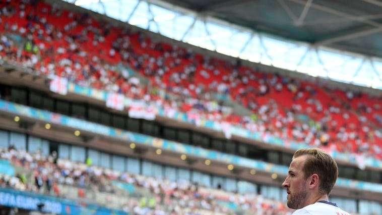 Kane: "Ieri è stato difficile, ho pensato molto a Eriksen. Non vedo l'ora di giocare di nuovo con lui"