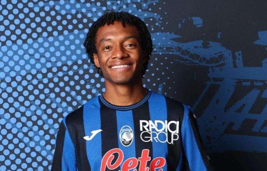 Cuadrado firma con l'Atalanta: "Tante scelte, mi sono mantenuto al massimo livello"