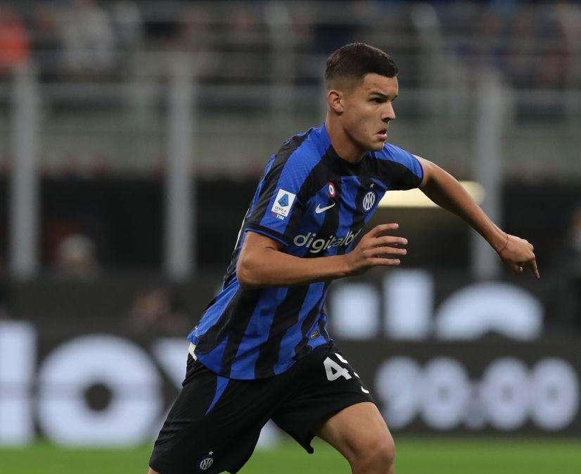 Valentin Carboni, serata comunque da ricordare: l'Inter celebra il suo debutto in prima squadra