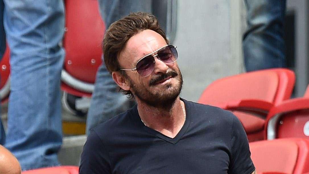 Schillaci finalmente migliora. Lo staff medico: "È vigile e cosciente"