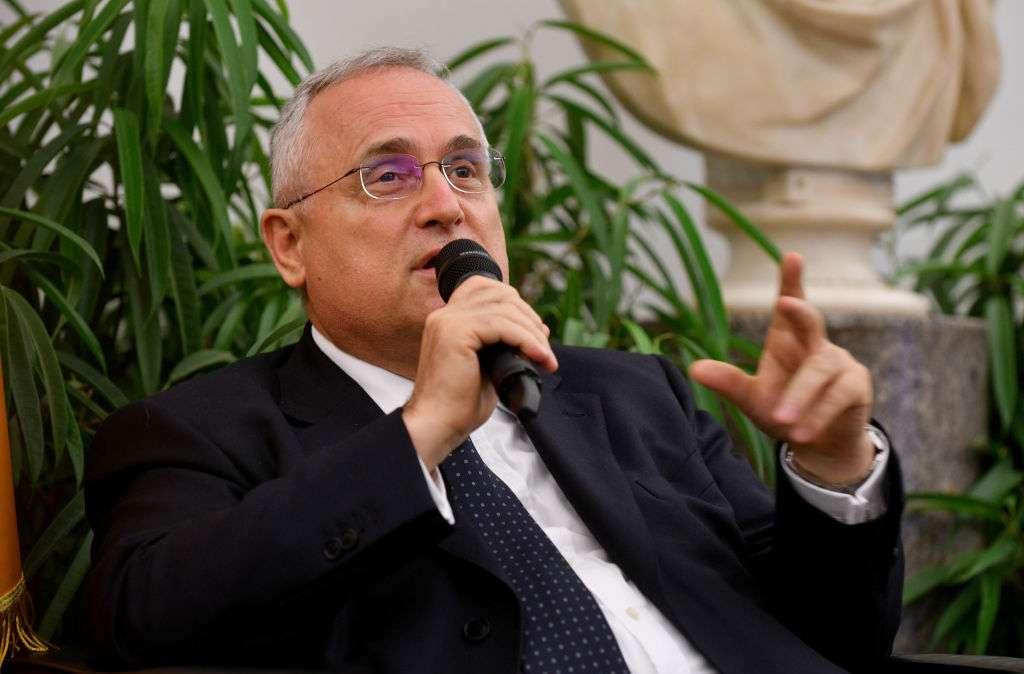 Lotito contro la riduzione della capienza negli stadi: "La fanno pagare a noi"