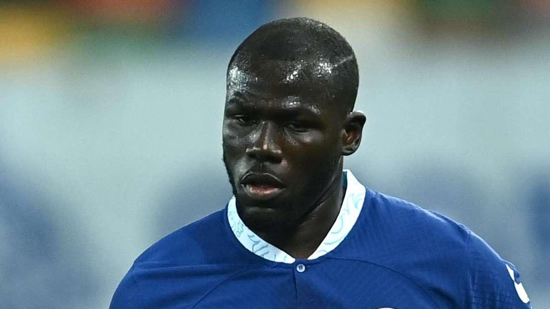 Koulibaly ribatte a DeLa: "Rispetto per i calciatori africani. Napoli non la pensa come lui"