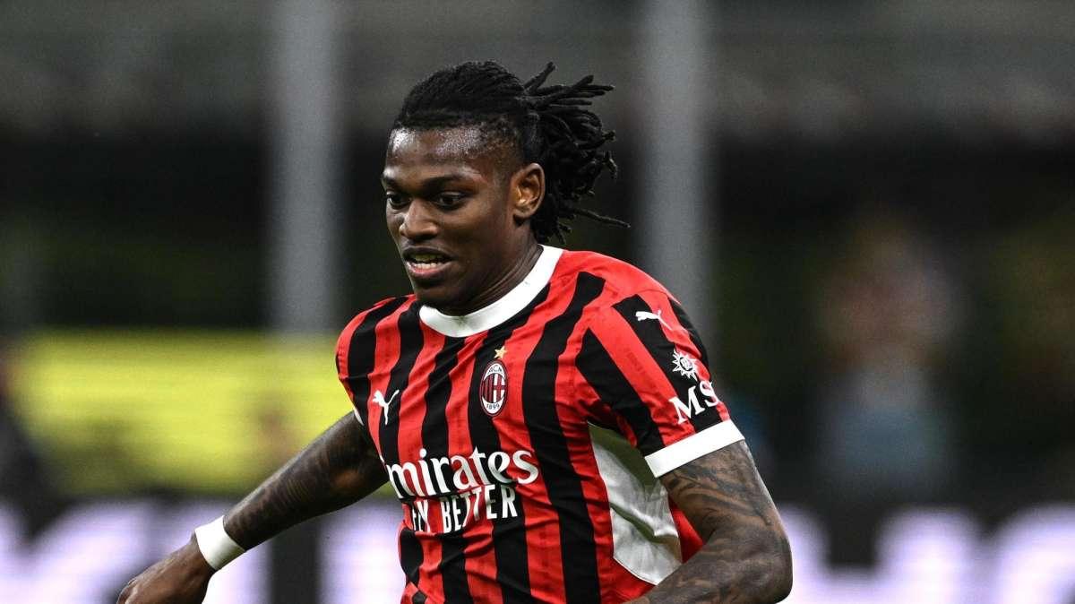 Leao: "Tristi per la sconfitta, ma il derby può portarci qualcosa di importante"