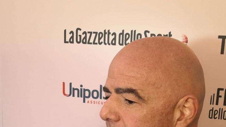Infantino: "Vogliamo tornare al calcio e torneremo a giocare, ma fino a che c'è un rischio non si gioca"
