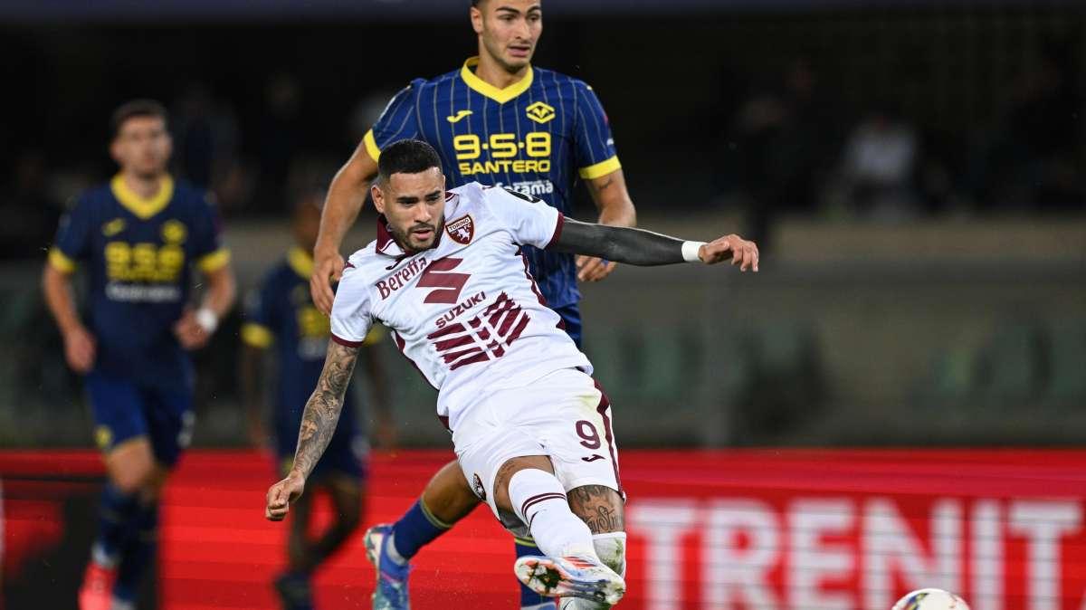 VIDEO - Sanabria, Zapata e Adams fanno volare il Torino: Hellas Verona ko. Gli highlights del 2-3 del Bentegodi 